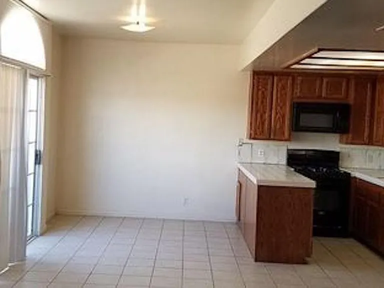 8648 Lupine Loop Dr — Photo 4