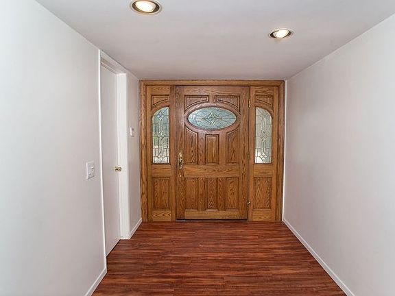3rd image of 18624 Kenya St