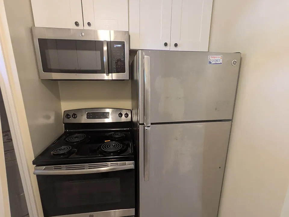 129 Cosey Beach Ave #6AA