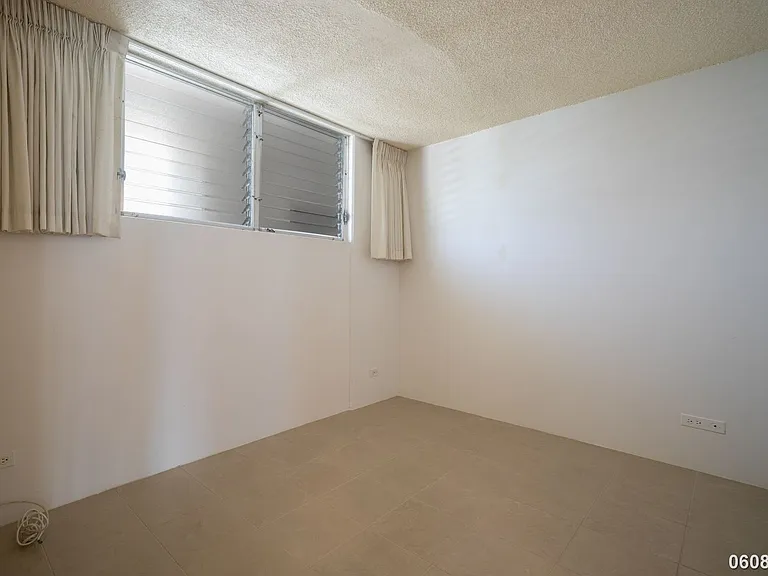 1676 Ala Moana Blvd #710 — Photo 17