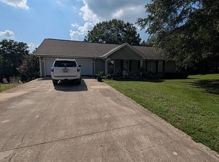 123 Willow Gln, Centerville, GA 31028