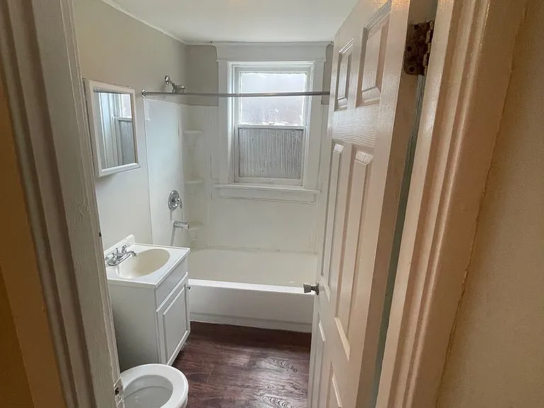 4010 Pennsylvania Ave — Photo 7