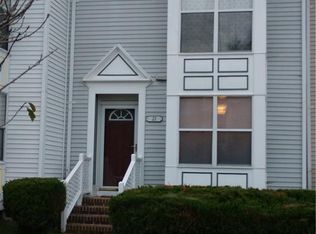 21 Melborne Pl, Hampton, VA 23669