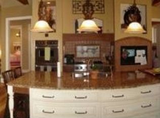 516 Pinchot Dr, Asheville, NC 28803