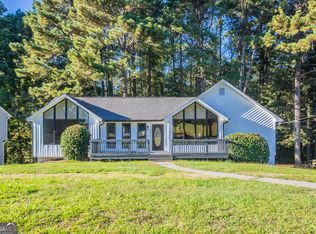 5496 E Emerald Ct, Acworth, GA 30102