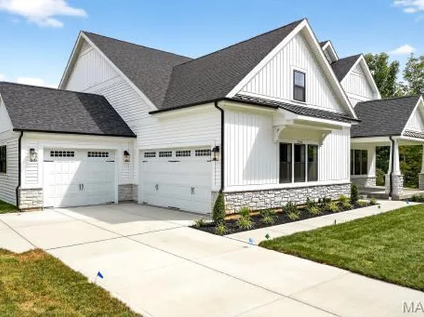 350 Emmerson Ave, Kirkwood, MO 63122