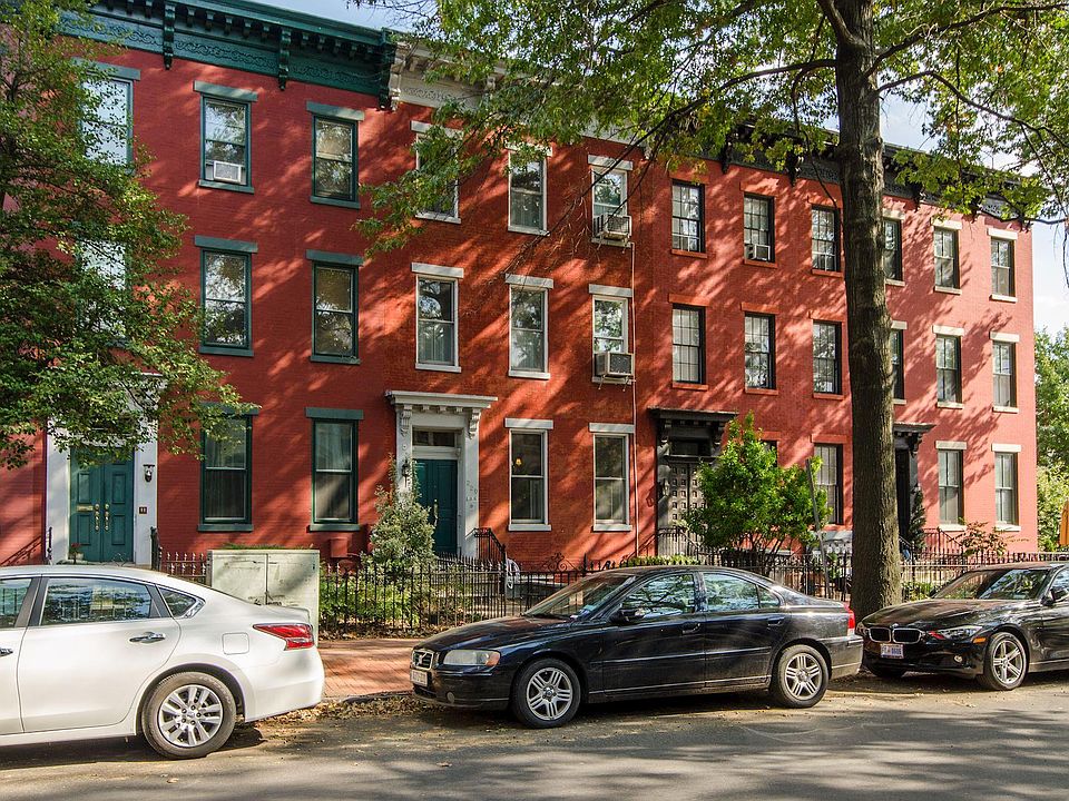 Quiet tree lined street. Unit is entire second floor.
