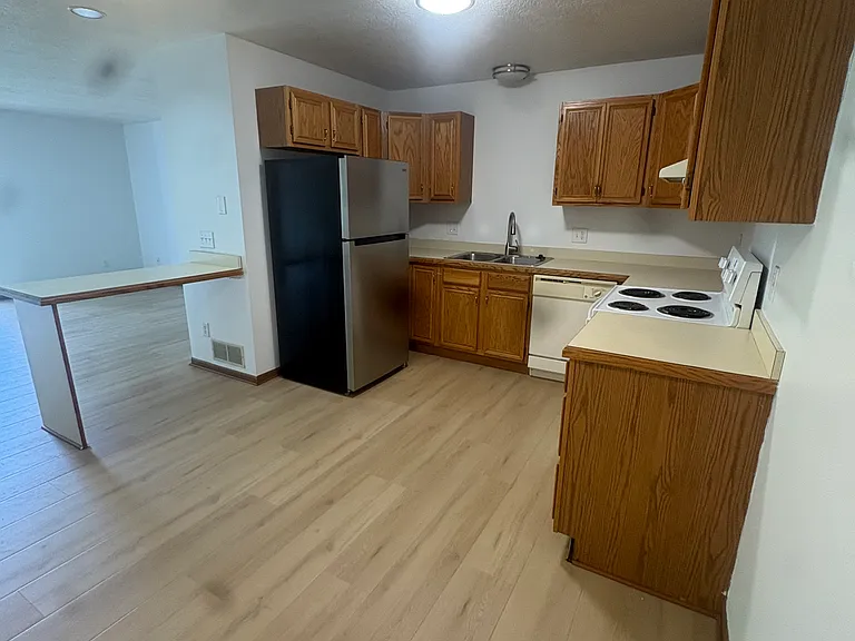8695 Rosewood Ave NW #9 — Photo 13