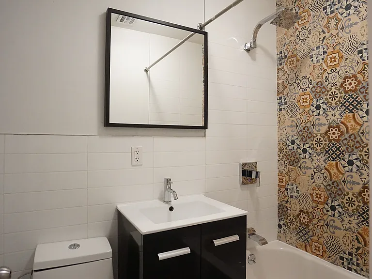 625 Sterling Pl #2R — Photo 18