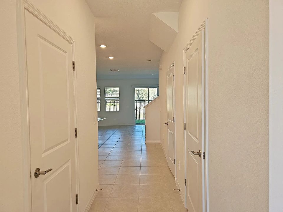 10824 Keato Beach Ct, Tampa, FL 33647 | Zillow