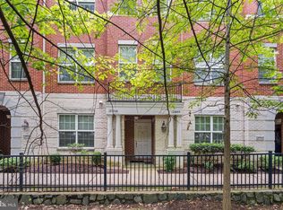12404B Liberty Bridge Rd #1, Fairfax, VA 22033