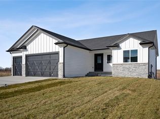 1604 Mulberry St, Granger, IA 50109