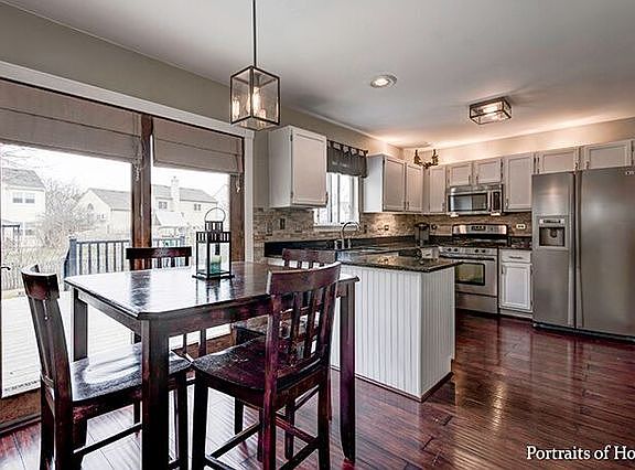 4th image of 4215 Larkspur Ln