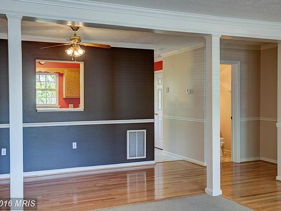 3rd image of 413 Braeburn Dr