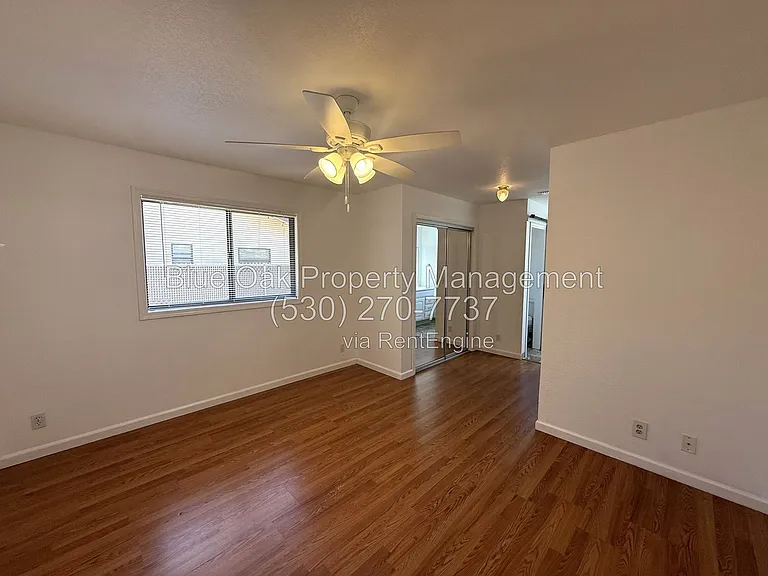 1515 Hemlock St #B — Photo 5
