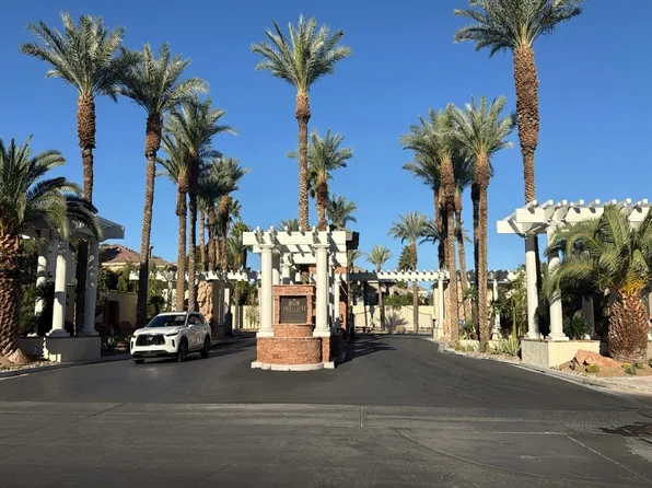 7393 Singing Tree St, Las Vegas, NV 89123