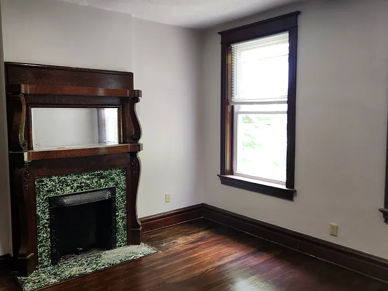 4116 E Iowa Ave — Photo 29