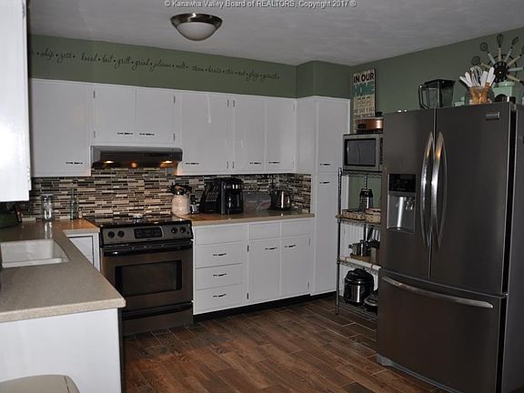 4th image of 5236 Pine View Dr