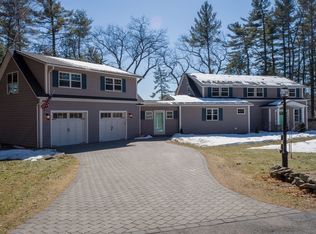 126 N Shore Dr, Stow, MA 01775