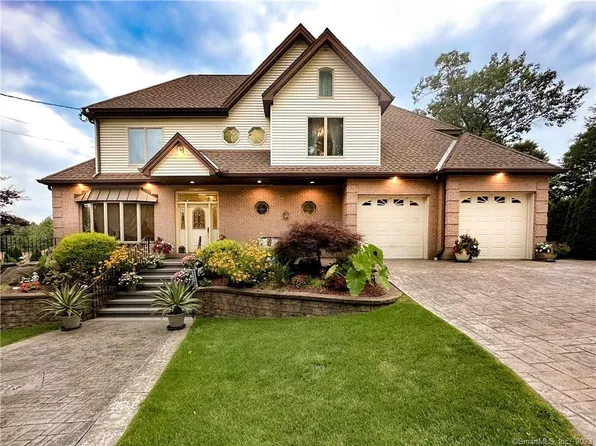 113 Pinnacle Road, Plainville, CT 06062