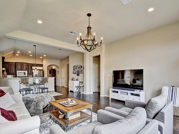 5th image of 2248 Angelica Ct