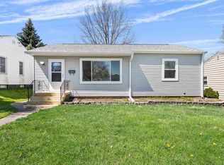 2304 N Lincoln Ave, Davenport, IA 52804