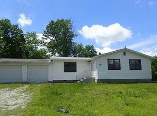 66 Wolf Dr, Mound City, KS 66056