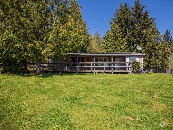 160 E Huckleberry Drive, Grapeview, WA 98546