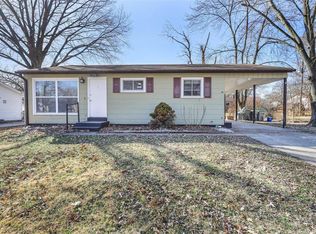 1358 Broadlawns Ln, Saint Louis, MO