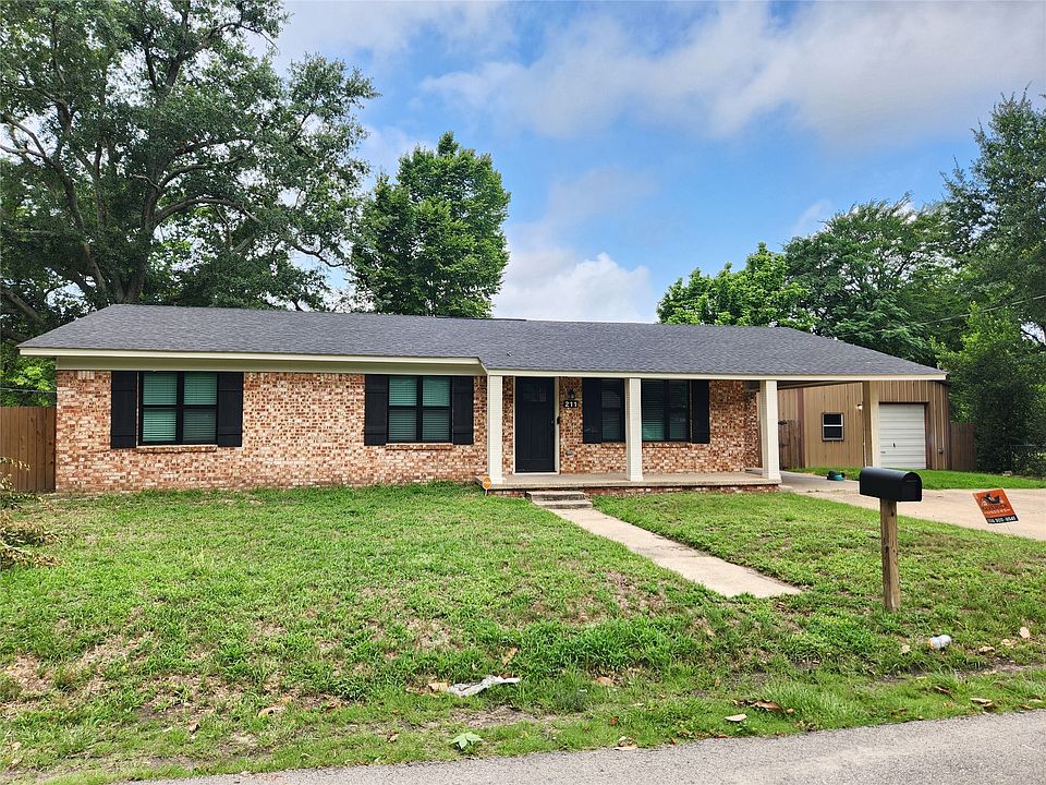 1st image of 211 Betts Dr