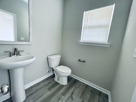 Downstairs Powder Room_06062023