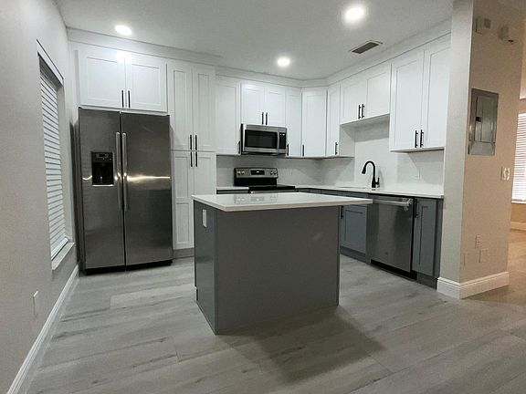 5th image of 30237 Swinford Ln