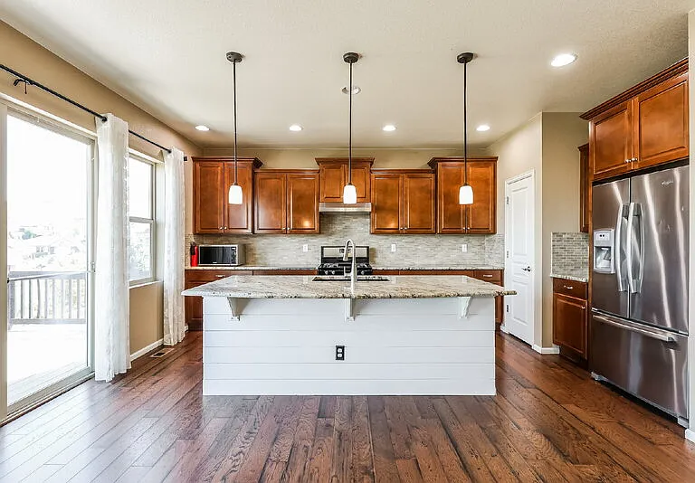 3947 Donnington Cir — Photo 5