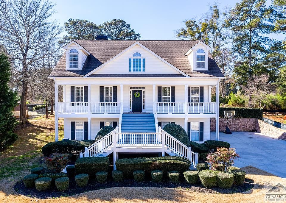 1st image of 2485 Highland Club Dr SE
