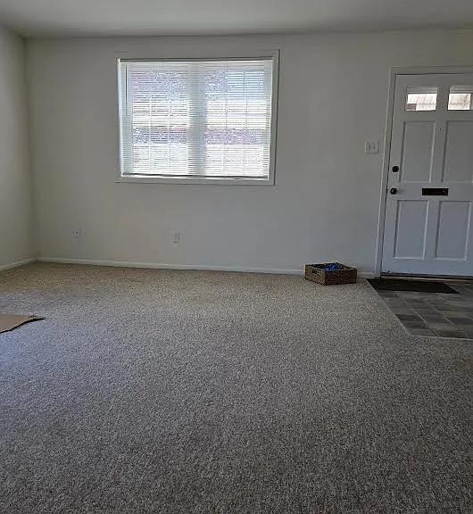 137 Lorraine Ave #A — Photo 5
