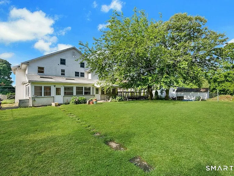 2743 Boston Post Rd — Photo 24