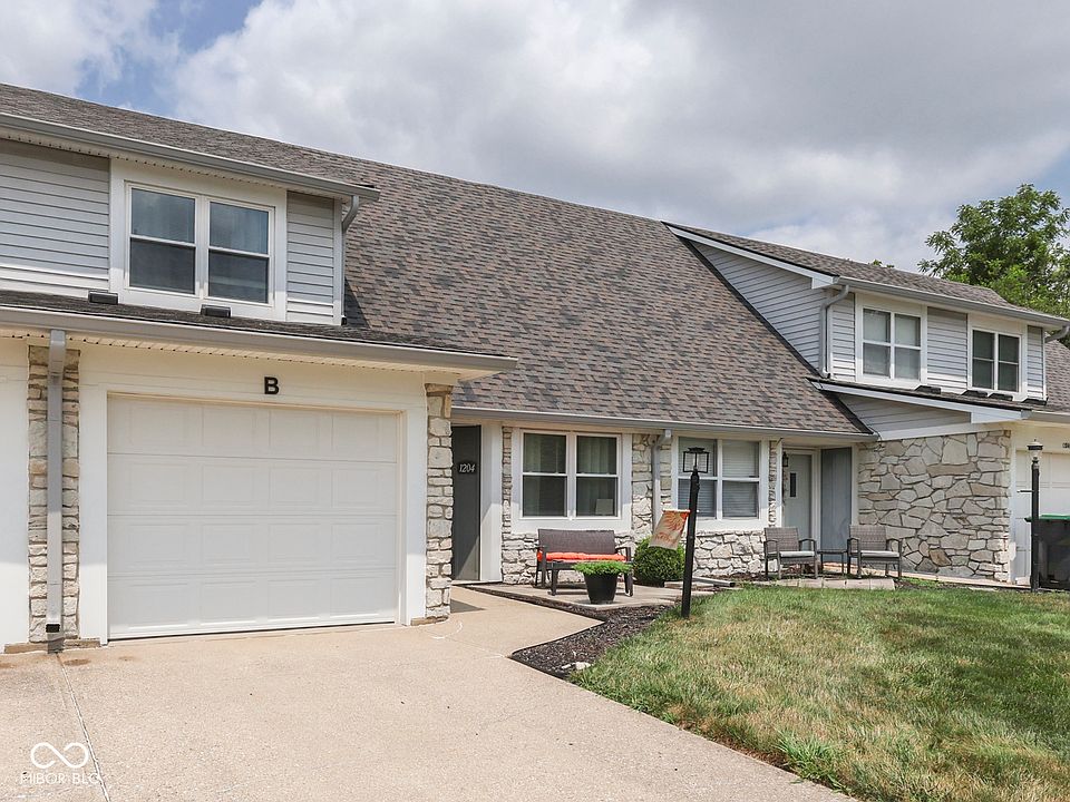1st image of 1204 Paradise Way N #B