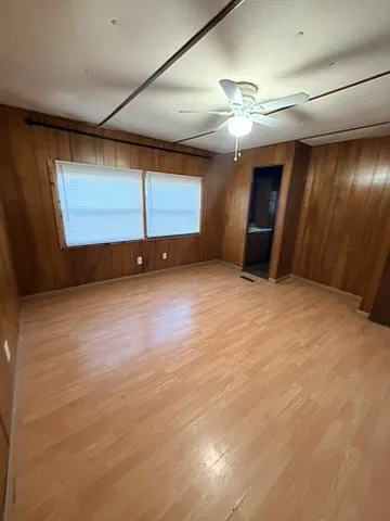 2001 Eagles Way — Photo 8