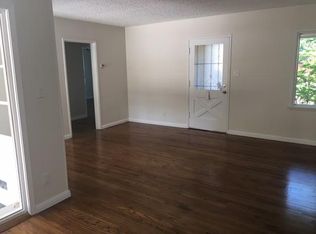 6813 Hesperia Ave, Reseda, CA 91335