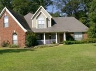 6393 Darren Dr, Olive Branch, MS 38654