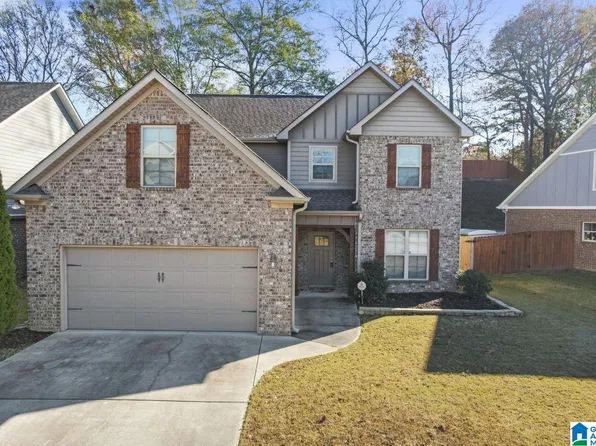 6510 Creek Cir, Bessemer, AL 35022