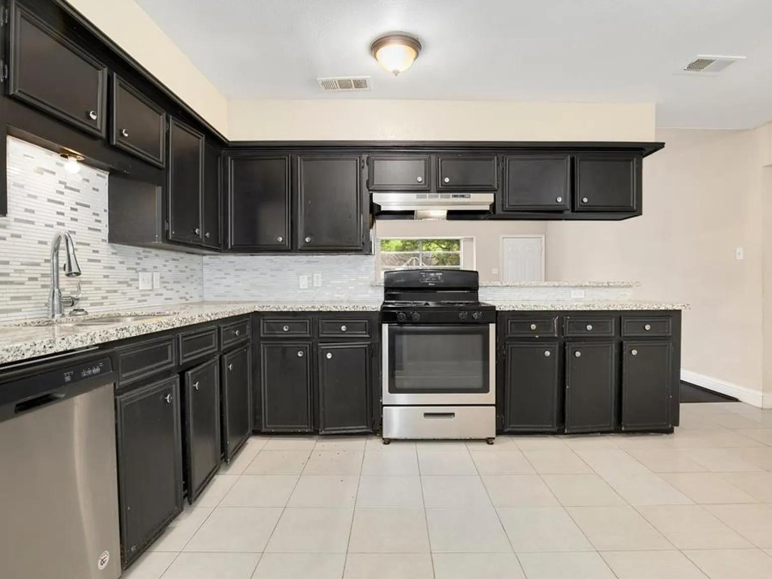 Addicks Clodine Road 7214 - . — Photo 2