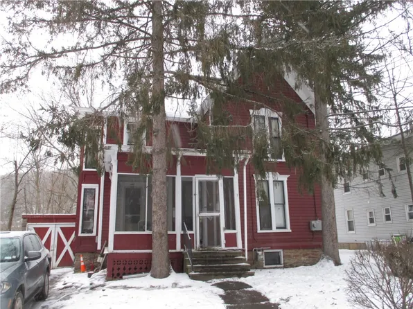 7 Spring St, Oneonta, NY 13820