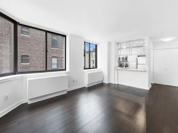 77 West 24th Street image 13 of 25