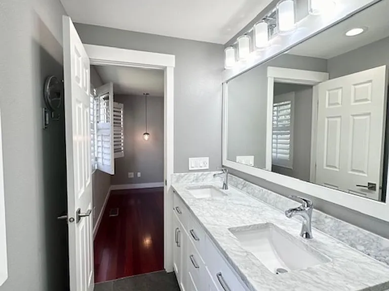 15054 SE Fairwood Blvd — Photo 17