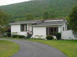 2B Cascade St, Gorham, NH 03581