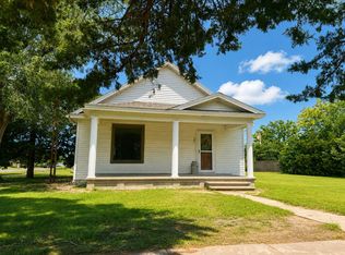 301 N Kansas Ave, Ness City, KS 67560