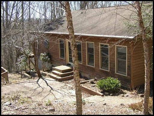 2nd image of 3104 Shanks Ln