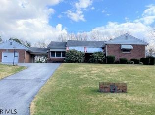 143 Summit St, Everett, PA 15537