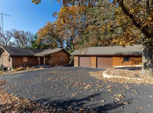13A30 Mustang Ln, Apple River, IL 61001